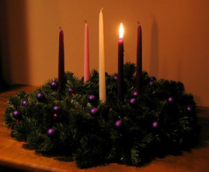 advent-wreath-balls-w1-5.jpg